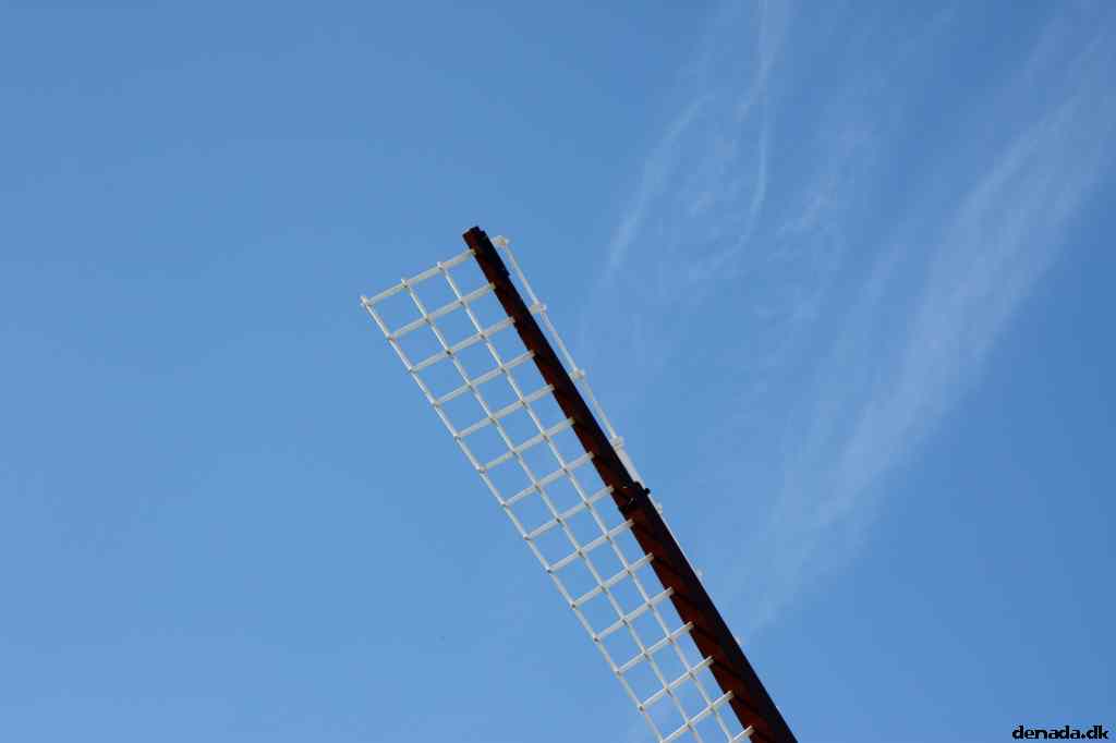 * Image 9