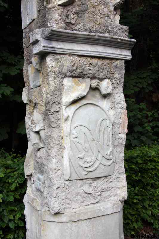 * Image 27
