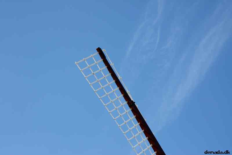 * Image 9