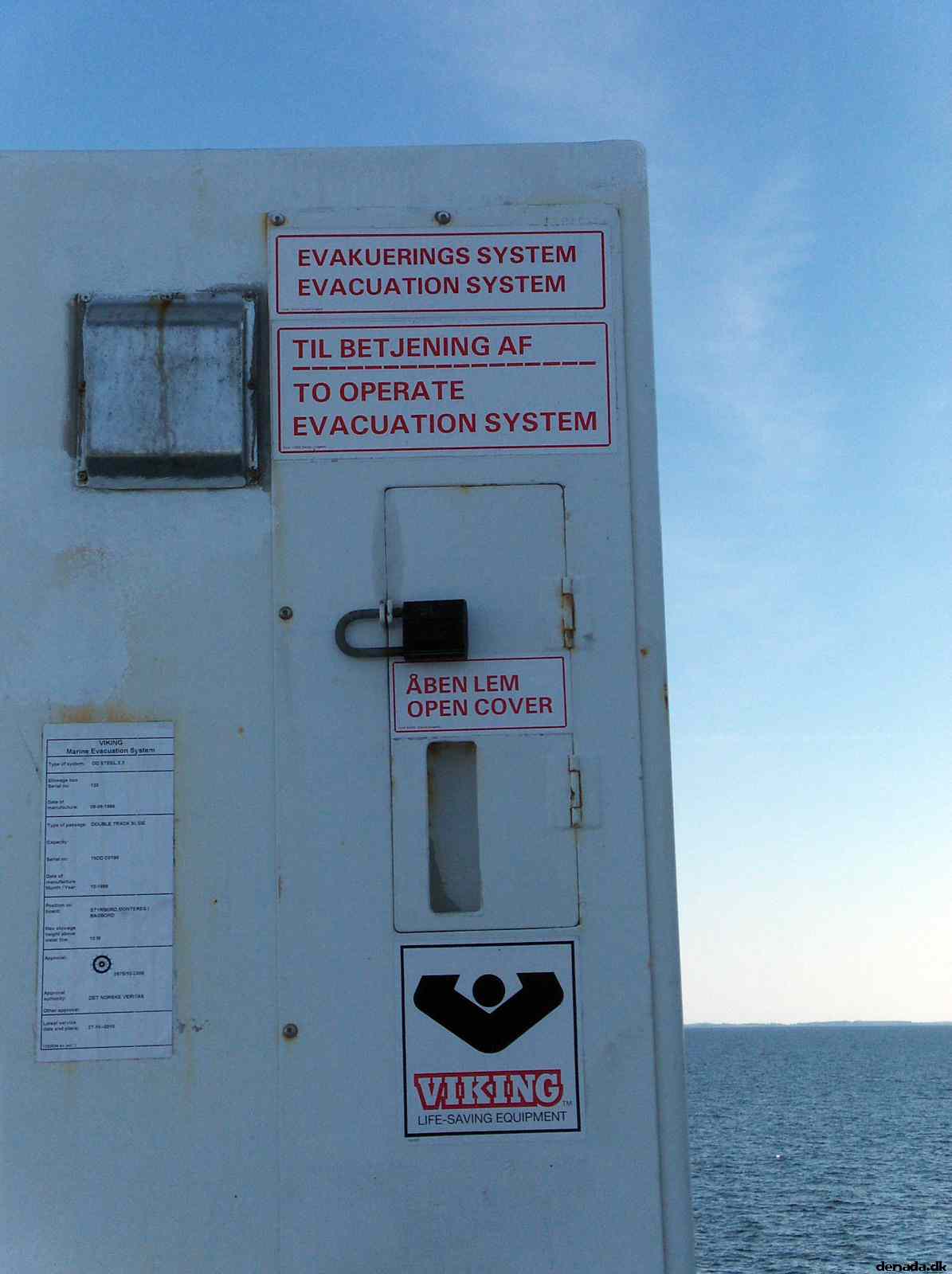 * Image 32
