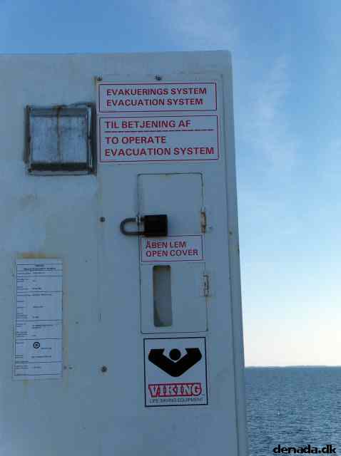 * Image 32