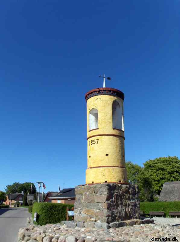 * Image 102