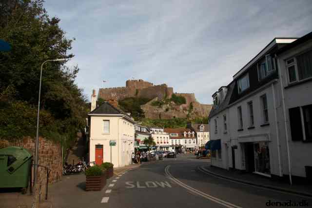 * Image 180