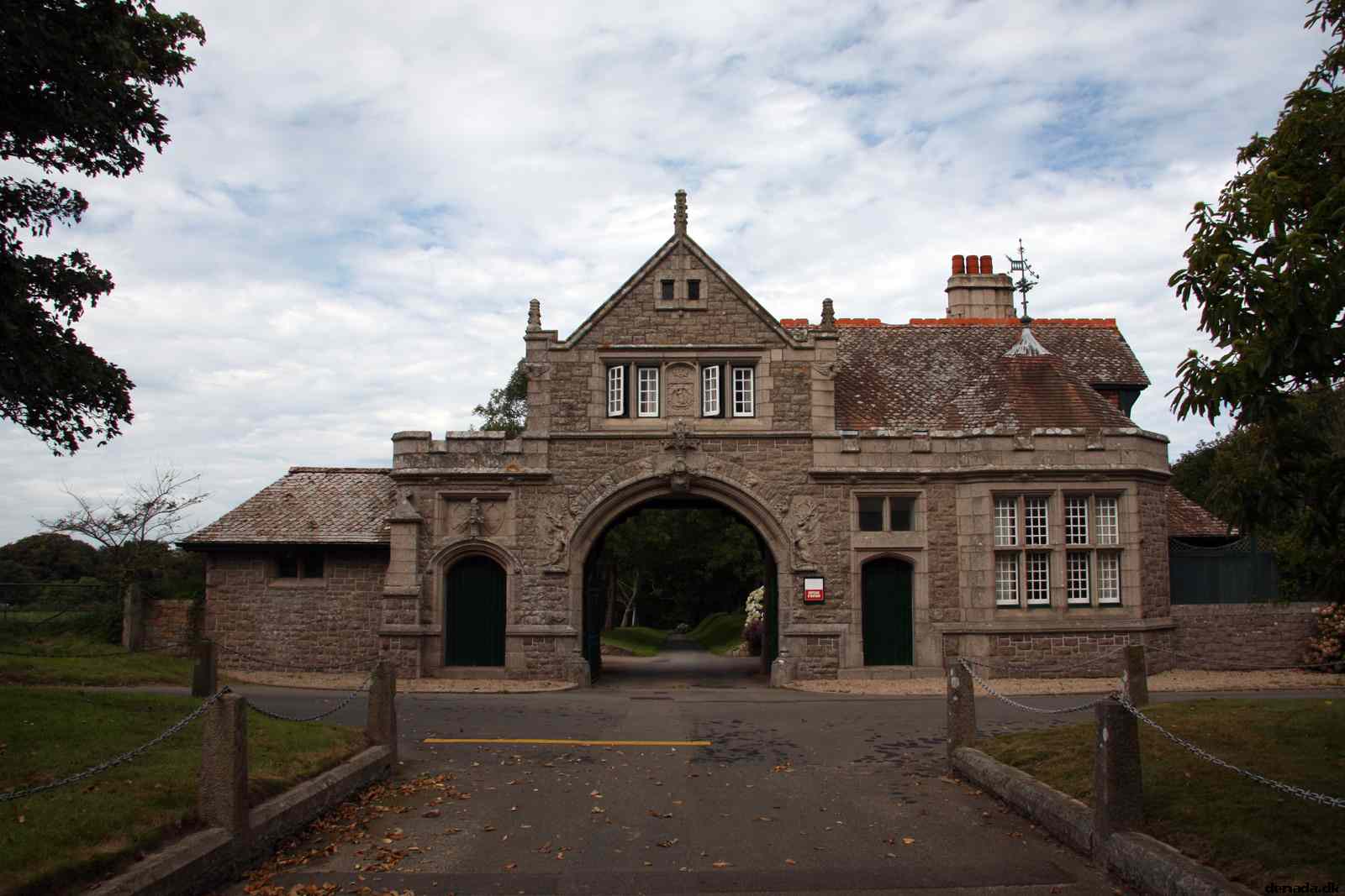 * Image 16