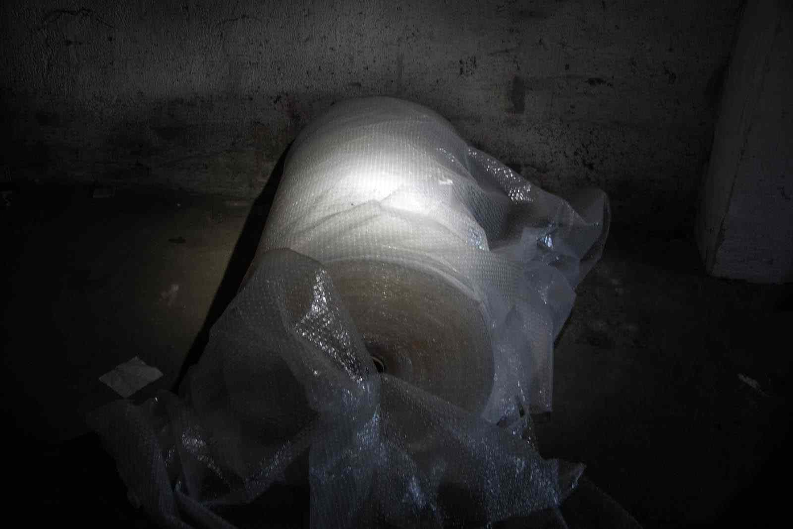 * Image 104