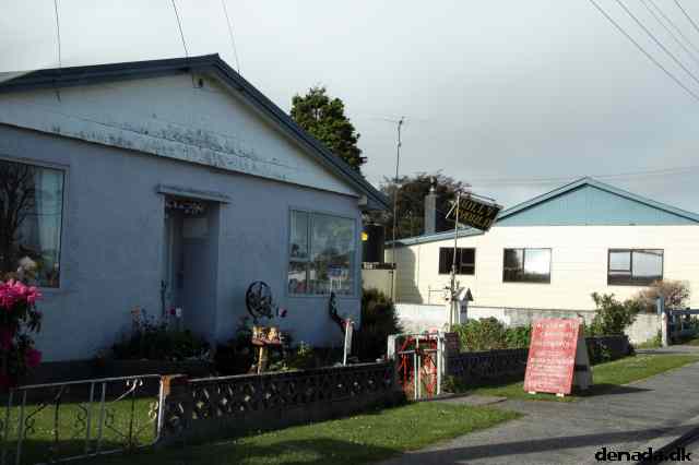 * Image 16