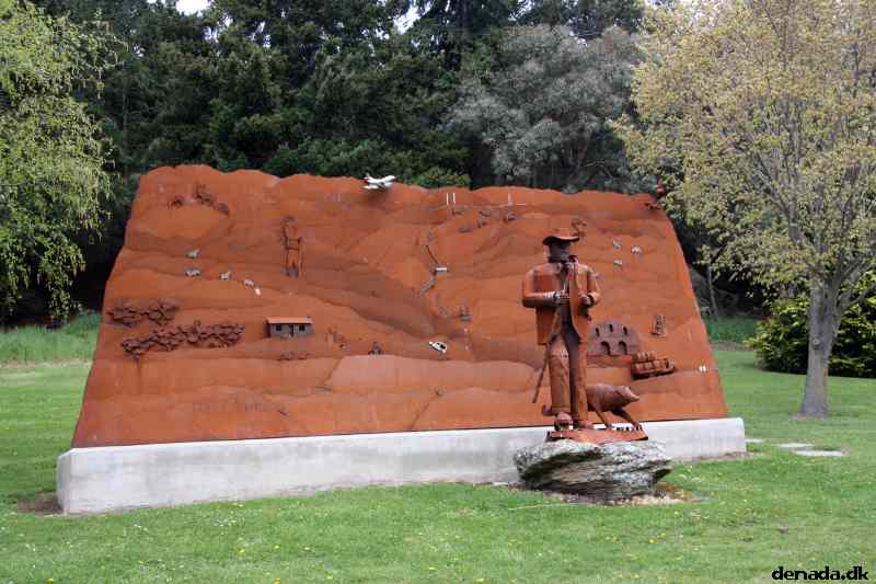 * Image 18