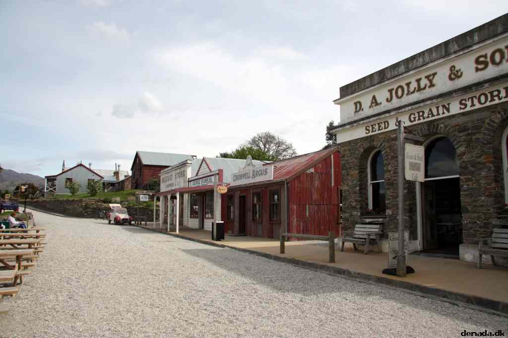 * Image 4