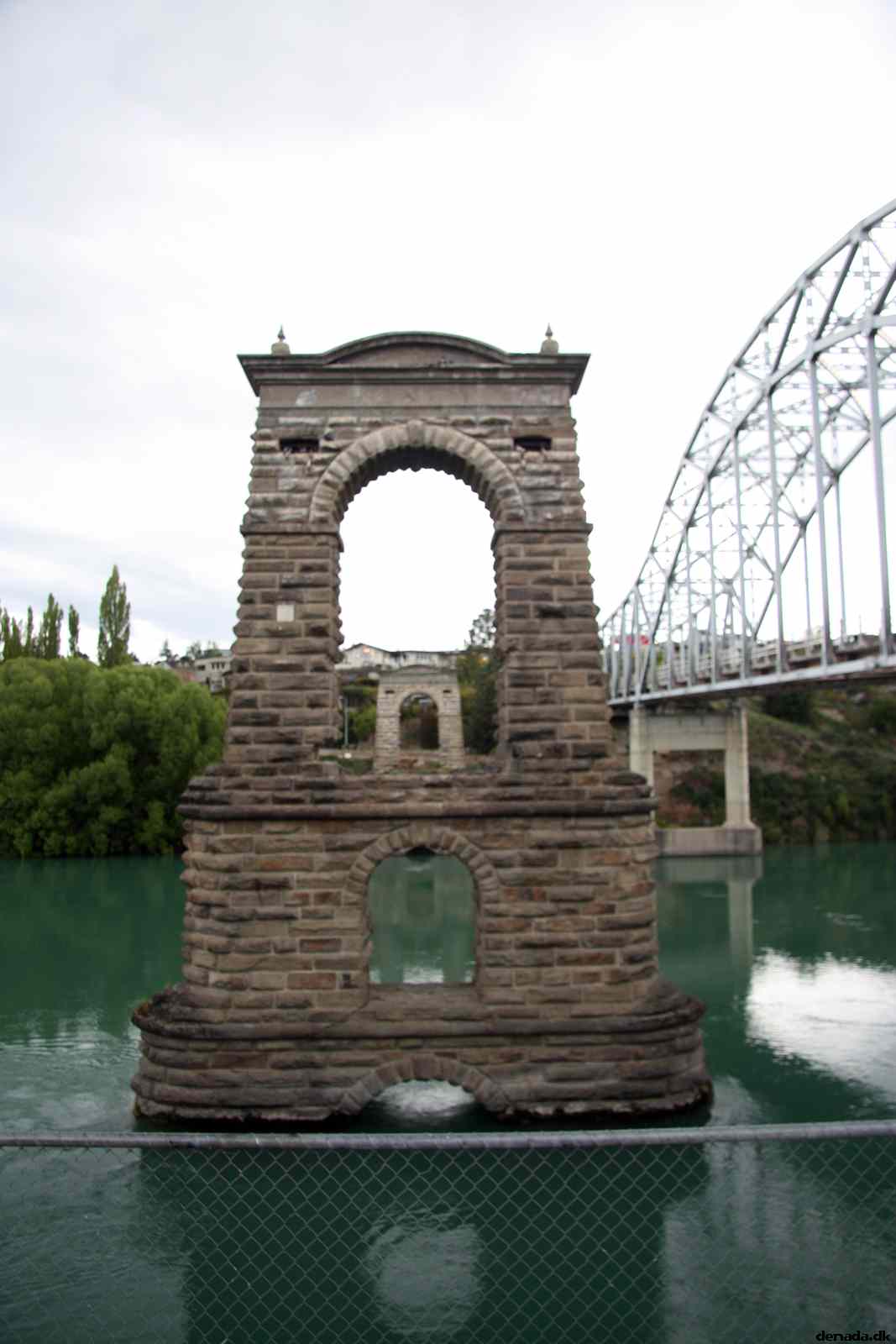 * Image 37