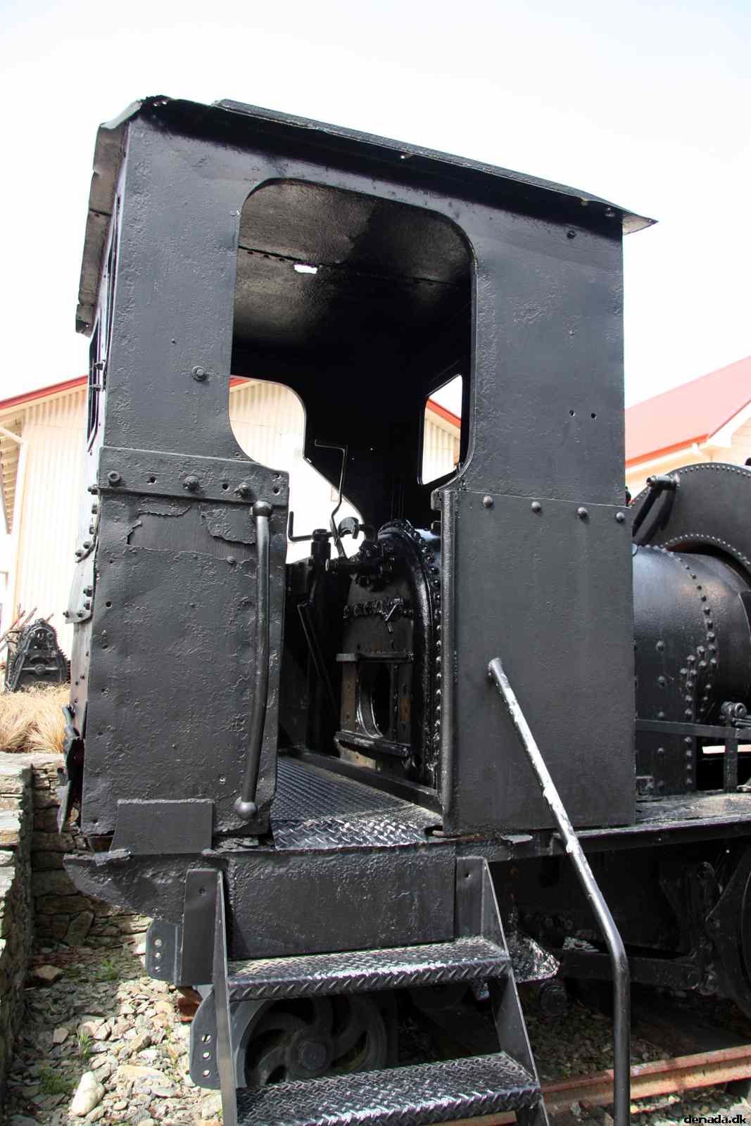 * Image 31