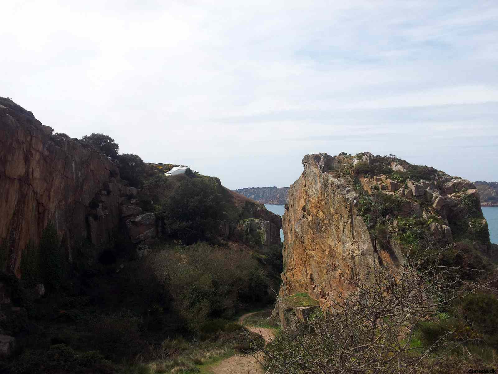 * Image 27