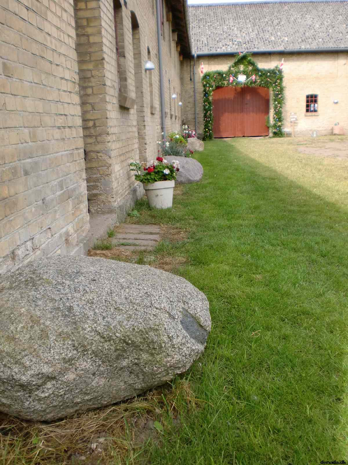 * Image 29