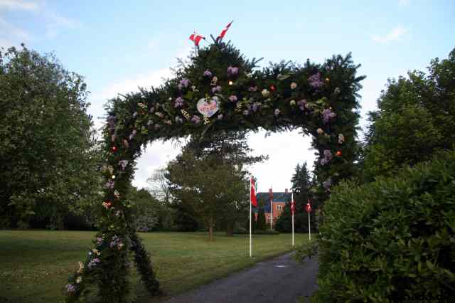 * Image 3