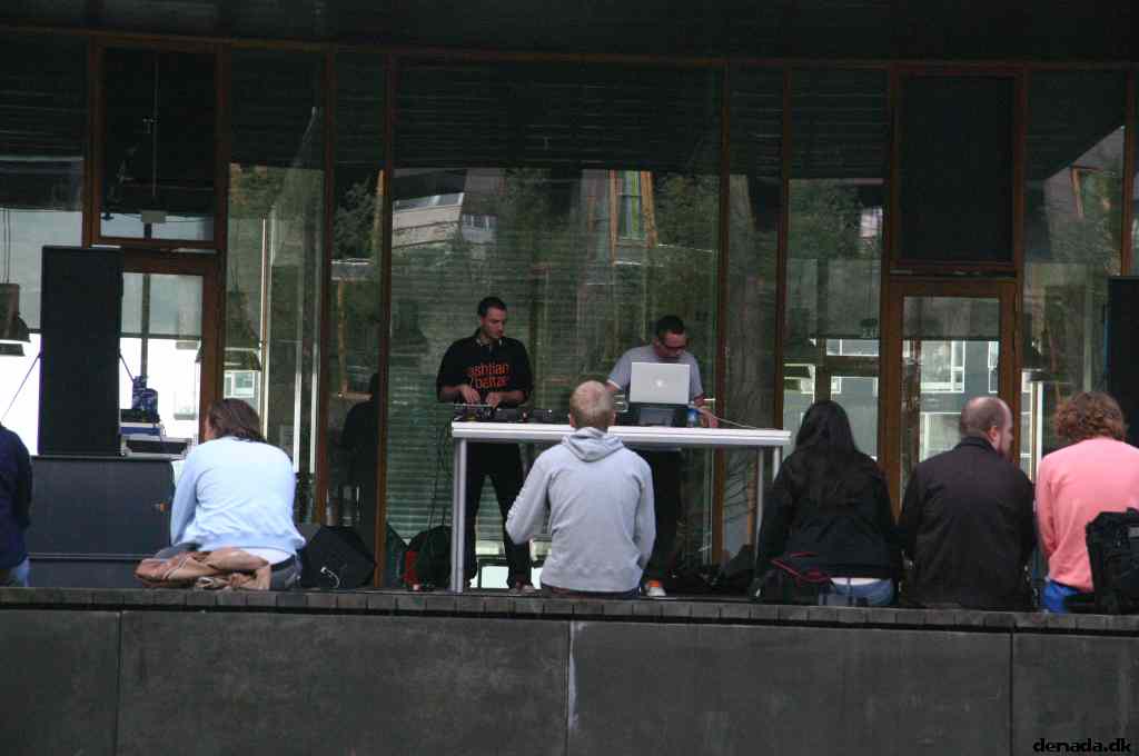 * Image 27