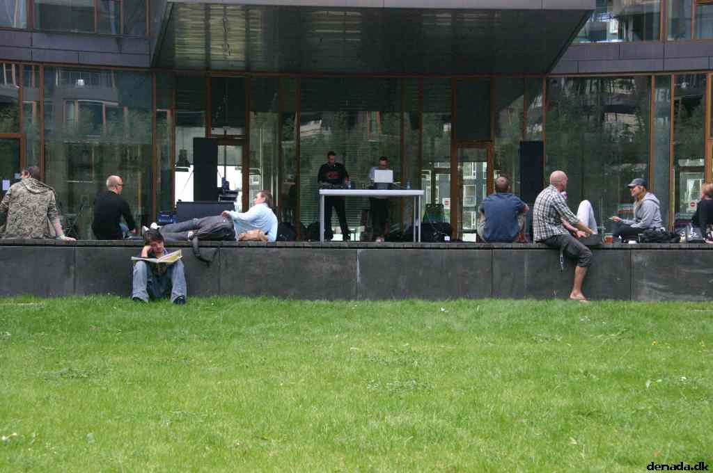 * Image 30