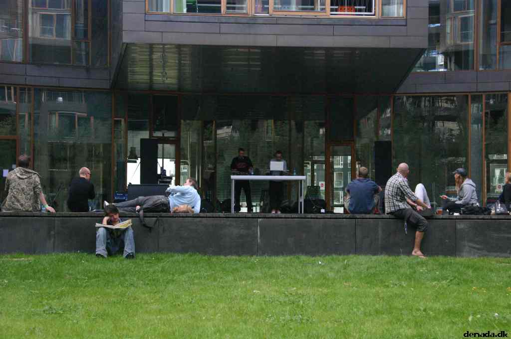* Image 31