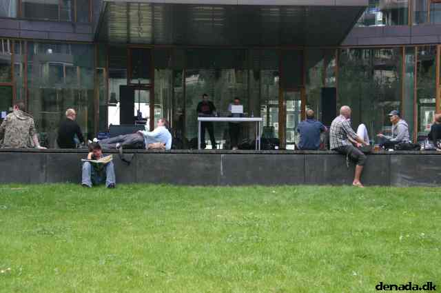 * Image 30