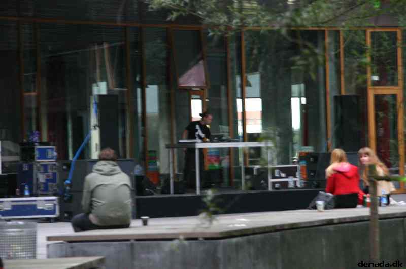 * Image 76