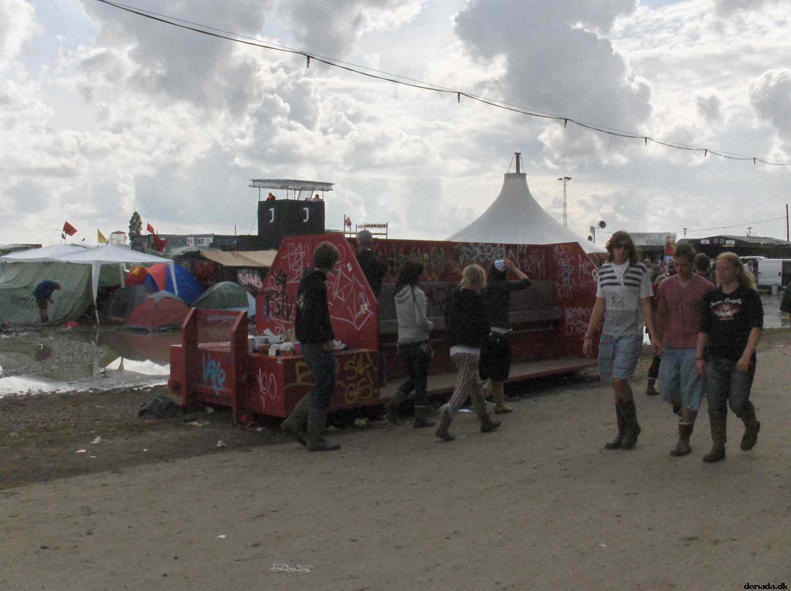 * Image 40