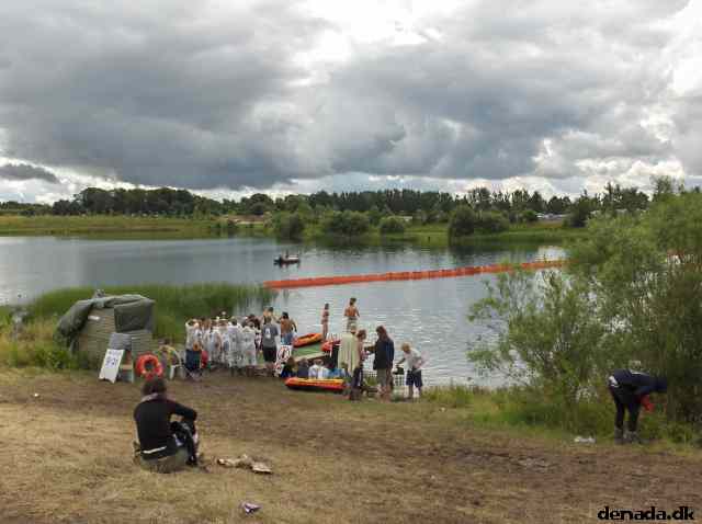 * Image 30