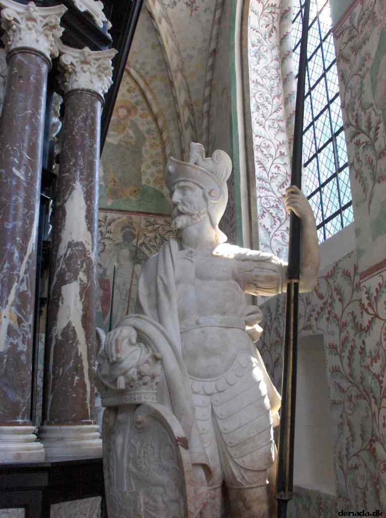 * Image 10