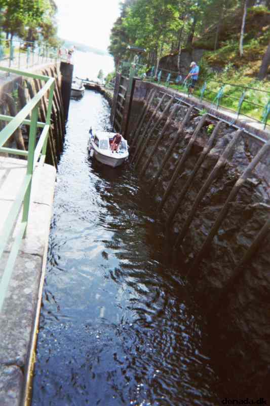 * Image 14