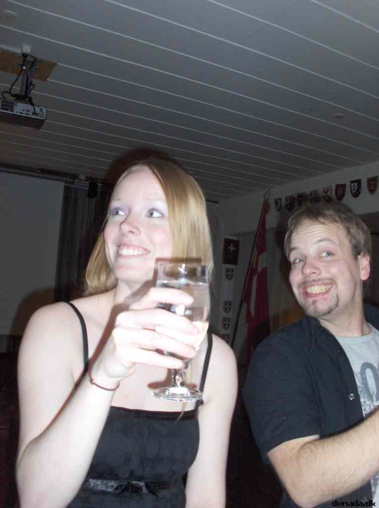 * Image 32