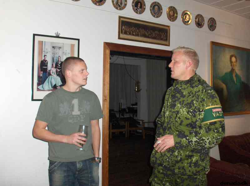 * Image 9