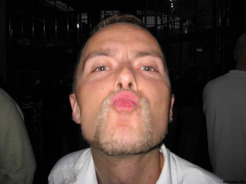 * Image 28