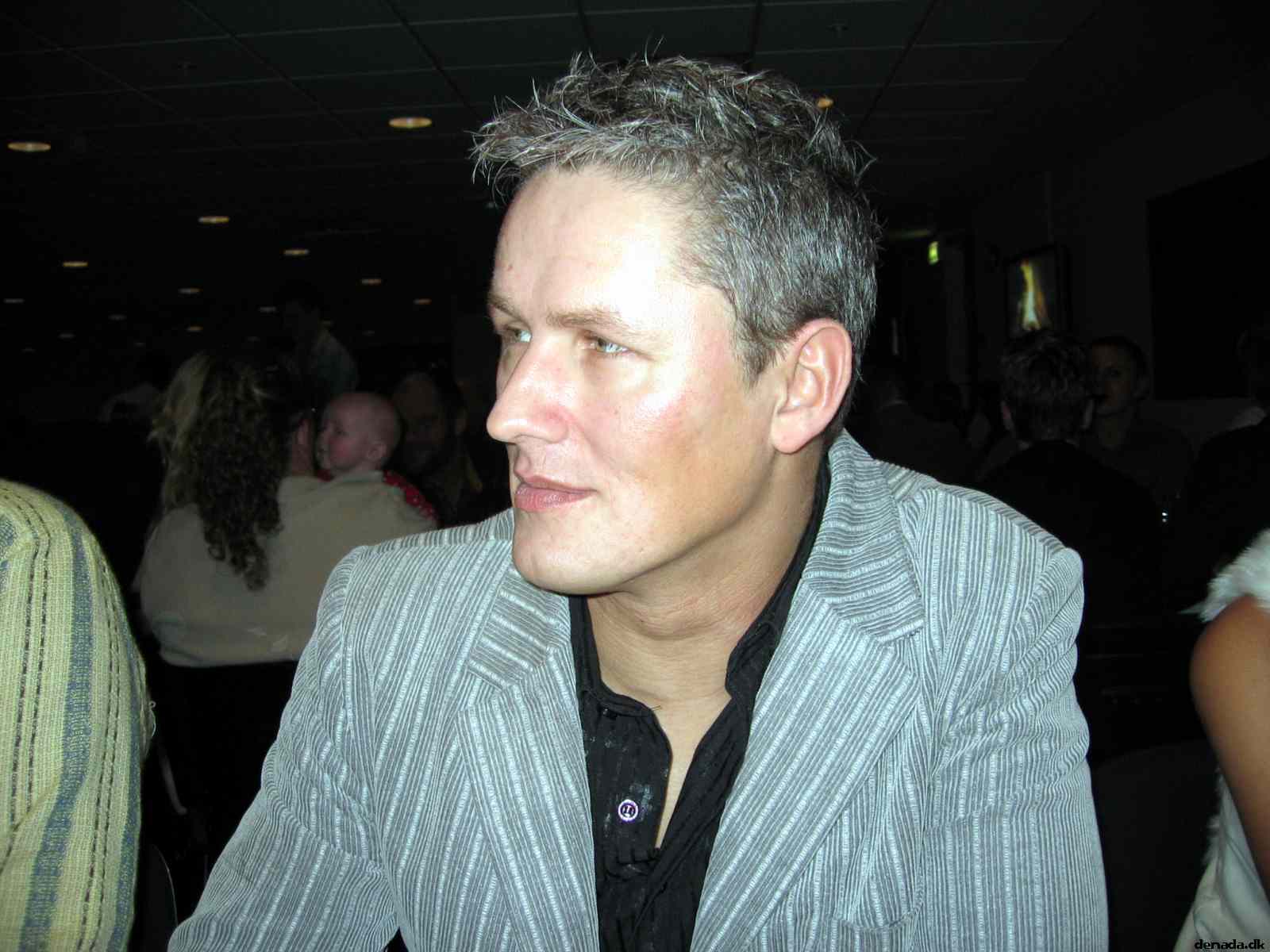 * Image 33