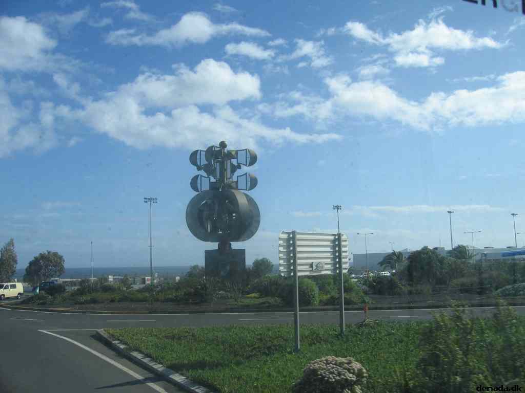 * Image 30