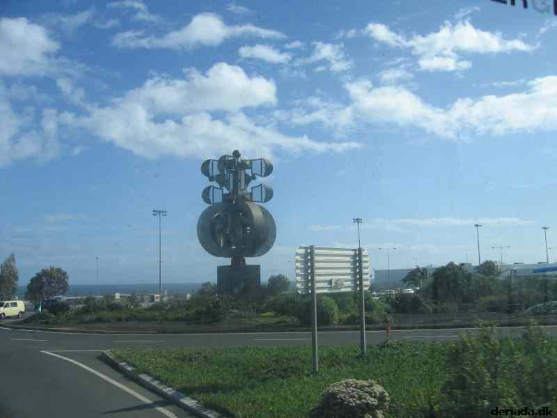 * Image 30