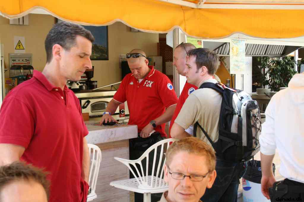 * Image 27