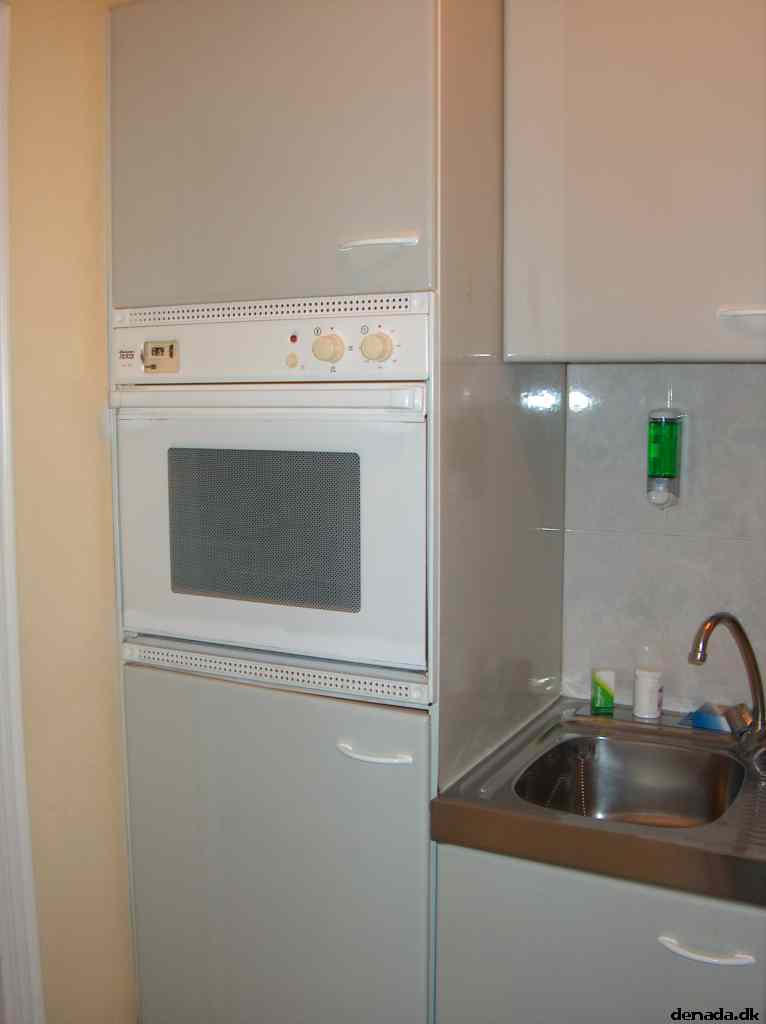 * Image 9