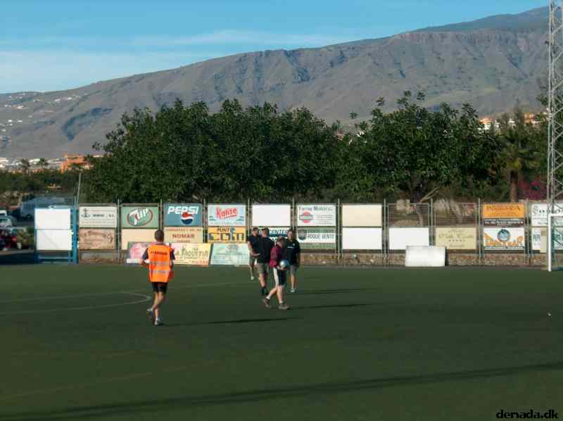 * Image 9
