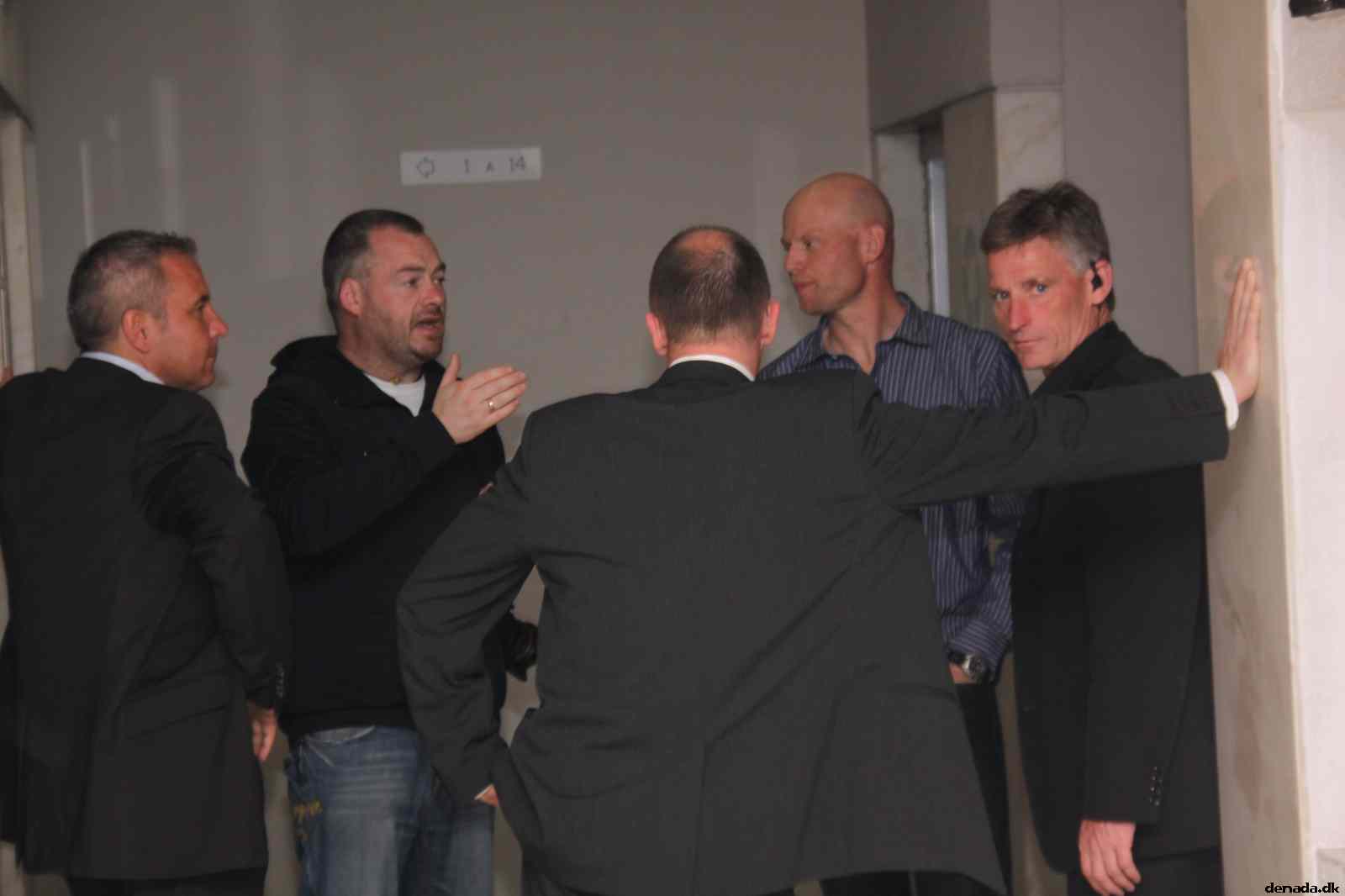 * Image 202