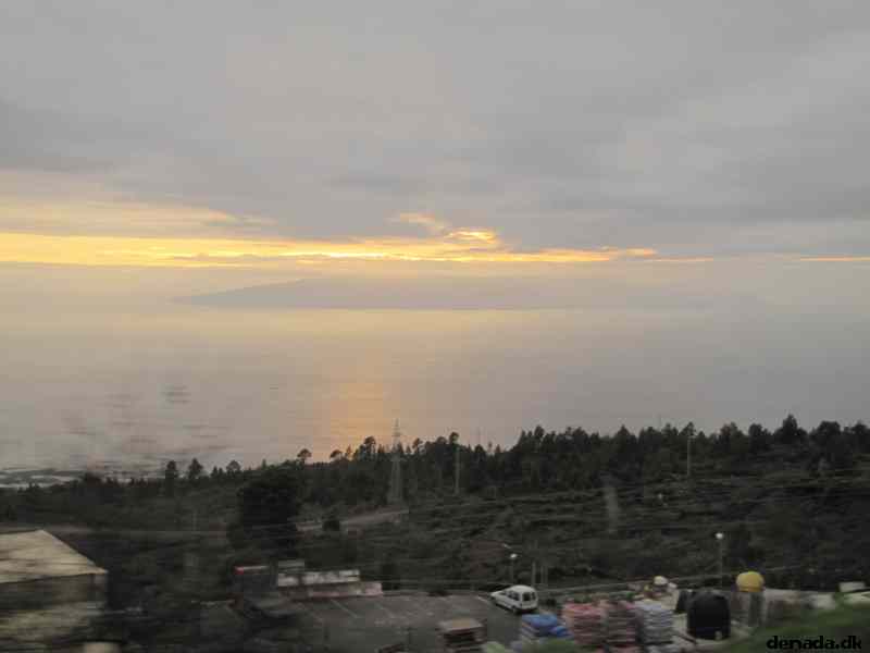 * Image 103